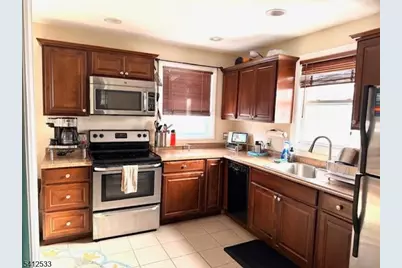 136 Dupont Ave, Hopatcong, NJ 07843 - Photo 2