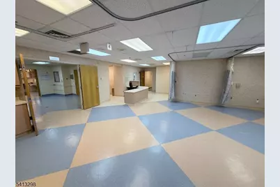 81 Veronica Ave, Franklin Township, NJ 08873 - Photo 10