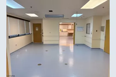 81 Veronica Ave, Franklin Township, NJ 08873 - Photo 26