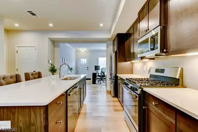 4 Owen Ct #4, Franklin Township, NJ 08873 - Photo 18