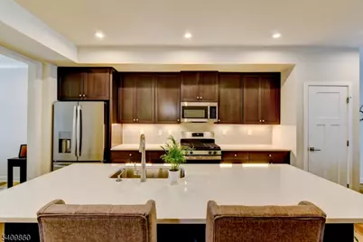 4 Owen Ct #4, Franklin Township, NJ 08873 - Photo 14