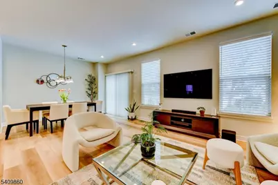 4 Owen Ct #4, Franklin Township, NJ 08873 - Photo 32