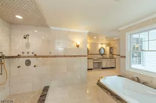 5 Pin Oak Rd, West Caldwell, NJ 07006 - Photo 28