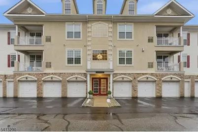 3 Slate Ct Unit #C3, Woodland Park, NJ 07424 - Photo 2