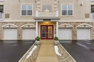 3 Slate Ct Unit, Woodland Park, NJ 07424 - Photo 4