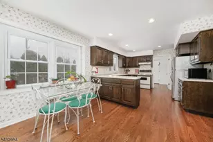 15 Alison Ct, New Providence, NJ 07974 - Photo 12