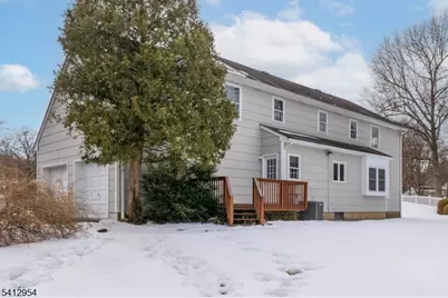 15 Alison Ct, New Providence, NJ 07974 - Photo 4