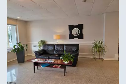 415 Claremont Ave #4 A, Montclair, NJ 07042 - Photo 4