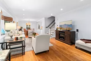 28 Morris Ave, Summit, NJ 07901 - Photo 4