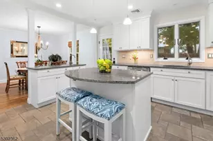 28 Morris Ave, Summit, NJ 07901 - Photo 8