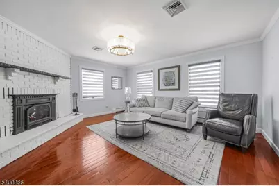 10 Stuart Ct, Montville Township, NJ 07058 - Photo 6