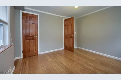 17 Clifford Dr, Wayne, NJ 07470 - Photo 18