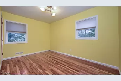 17 Clifford Dr, Wayne, NJ 07470 - Photo 22