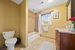 41 Ramsey Ave, Ramsey, NJ 07446 - Photo 24