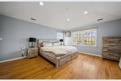 41 Ramsey Ave, Ramsey, NJ 07446 - Photo 16