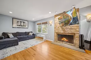 41 Ramsey Ave, Ramsey, NJ 07446 - Photo 4