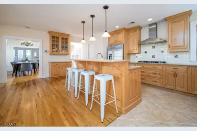 29 S Mountain Rd, Millburn, NJ 07041 - Photo 6