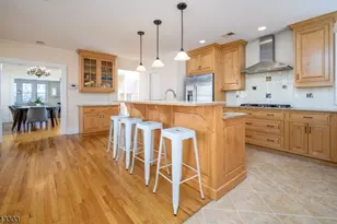 29 S Mountain Rd, Millburn, NJ 07041 - Photo 6