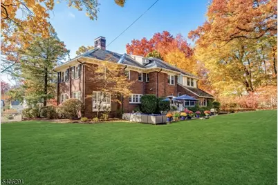 15 Lincoln St, Glen Ridge, NJ 07028 - Photo 48