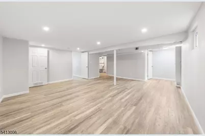 683 Maple Ave, Rahway, NJ 07065 - Photo 24