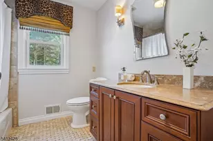 12 Cayuga Way, Millburn Twp., NJ 07078 - Photo 26