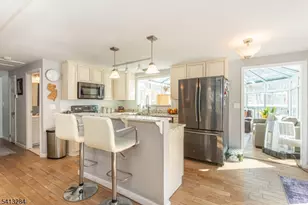 46 Vail Dr, Hampton Township, NJ 07860 - Photo 12