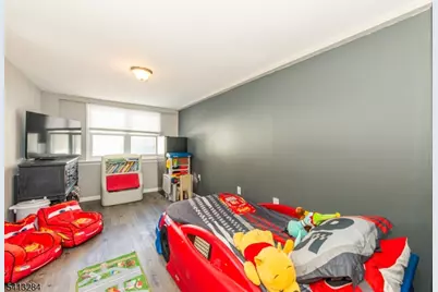 46 Vail Dr, Hampton Township, NJ 07860 - Photo 18