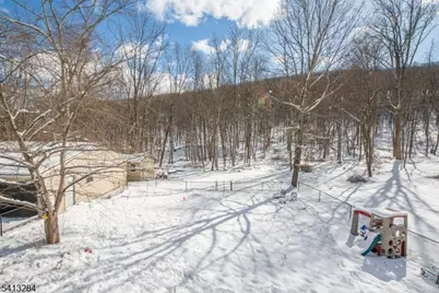 46 Vail Dr, Hampton Township, NJ 07860 - Photo 38