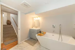 46 Vail Dr, Hampton Township, NJ 07860 - Photo 20