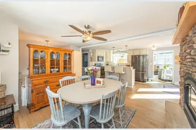 46 Vail Dr, Hampton Township, NJ 07860 - Photo 10