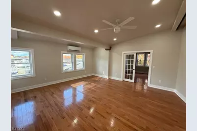 24 30W Pleasant Ave #2E, Maywood, NJ 07607 - Photo 8