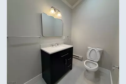 24 30W Pleasant Ave #2E, Maywood, NJ 07607 - Photo 4