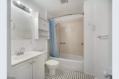 517 Clifton Ave, Clifton, NJ 07011 - Photo 8