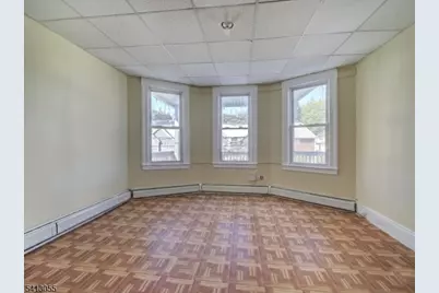 517 Clifton Ave, Clifton, NJ 07011 - Photo 10