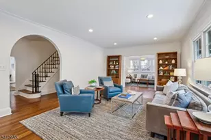 9 Harding Dr, South Orange, NJ 07079 - Photo 4