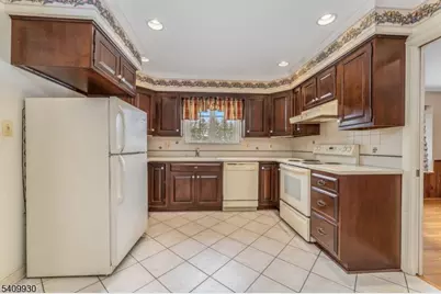 601 Route 523, Readington, NJ 08889 - Photo 2