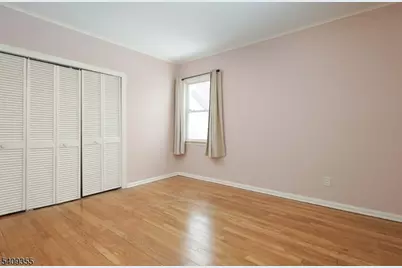 205 West Ln, Clark Township, NJ 07066 - Photo 18