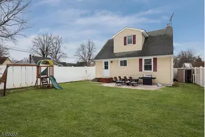 205 West Ln, Clark Township, NJ 07066 - Photo 32