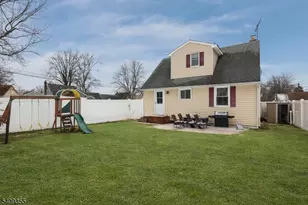 205 West Ln, Clark Township, NJ 07066 - Photo 32