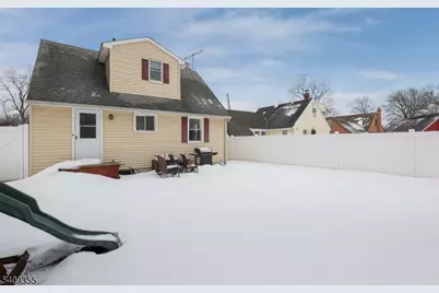 205 West Ln, Clark Township, NJ 07066 - Photo 30