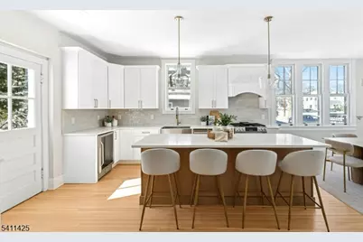 201 Maple Place, Cranford Township, NJ 07016 - Photo 10