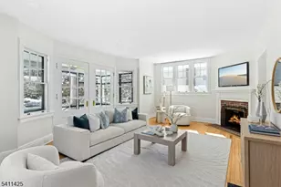 201 Maple Pl, Cranford Township, NJ 07016 - Photo 6