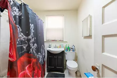 208 N 19th St, East Orange, NJ 07017 - Photo 18