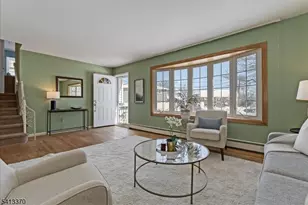 30 Andover Pl, Bloomfield, NJ 07003 - Photo 8