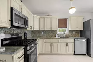 17 Alvin Terrace, Springfield, NJ 07081 - Photo 4