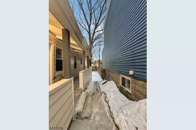 82 Palm St, Newark, NJ 07106 - Photo 2