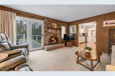 27 Maplewood Dr, Parsippany, NJ 07054 - Photo 8