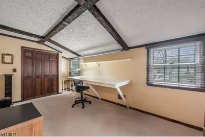 27 Maplewood Dr, Parsippany, NJ 07054 - Photo 20