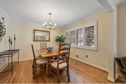 27 Maplewood Dr, Parsippany, NJ 07054 - Photo 6