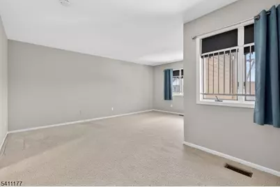 140 Kingston Ct, Madison, NJ 07940 - Photo 20